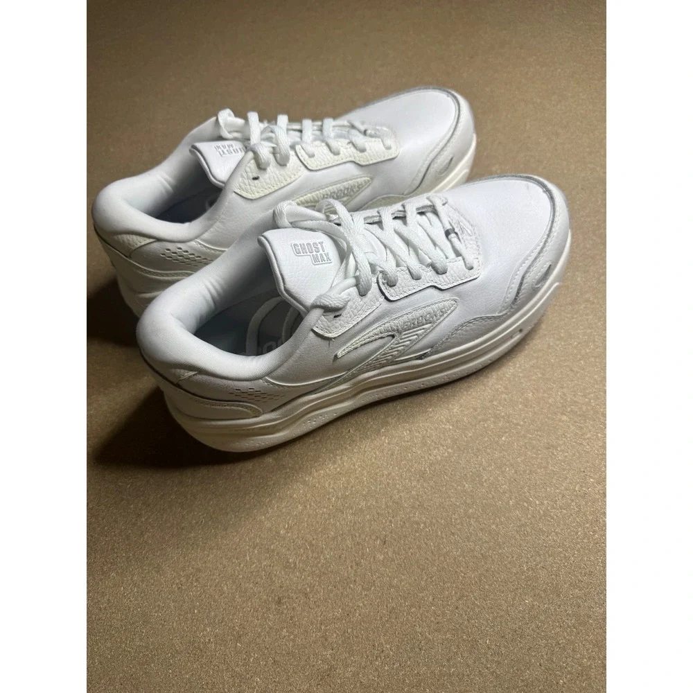 Brooks Ghost Max White Leather Running Shoes Womens 10 Medium 1204321B142